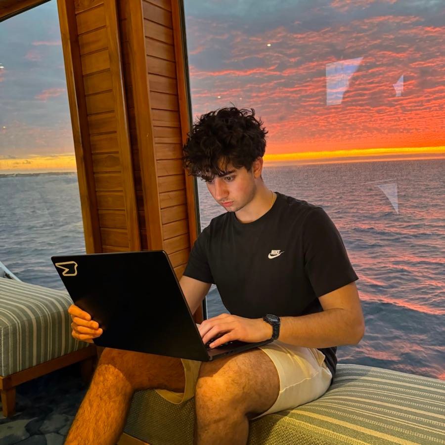 Zach Yadegari founder of Cal AI who became a millionaire at 18 using AI